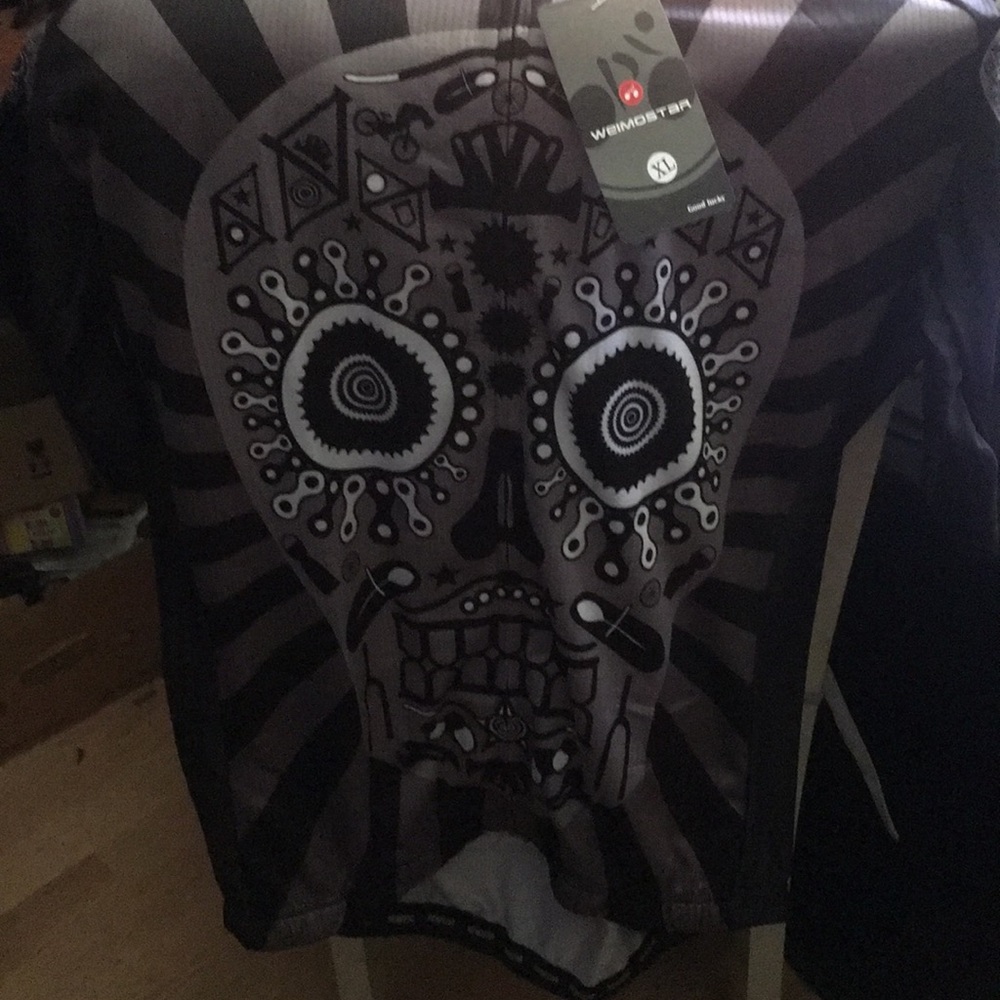 Men’s Large and Xlarge cycling shirt